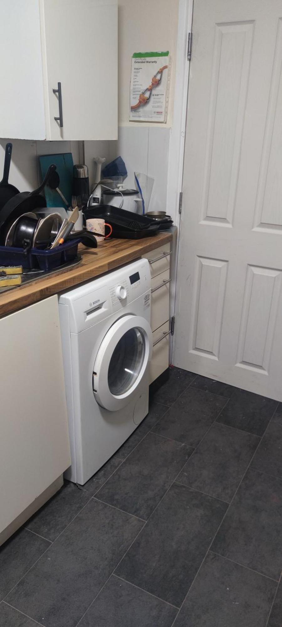 Well Furnished In * London